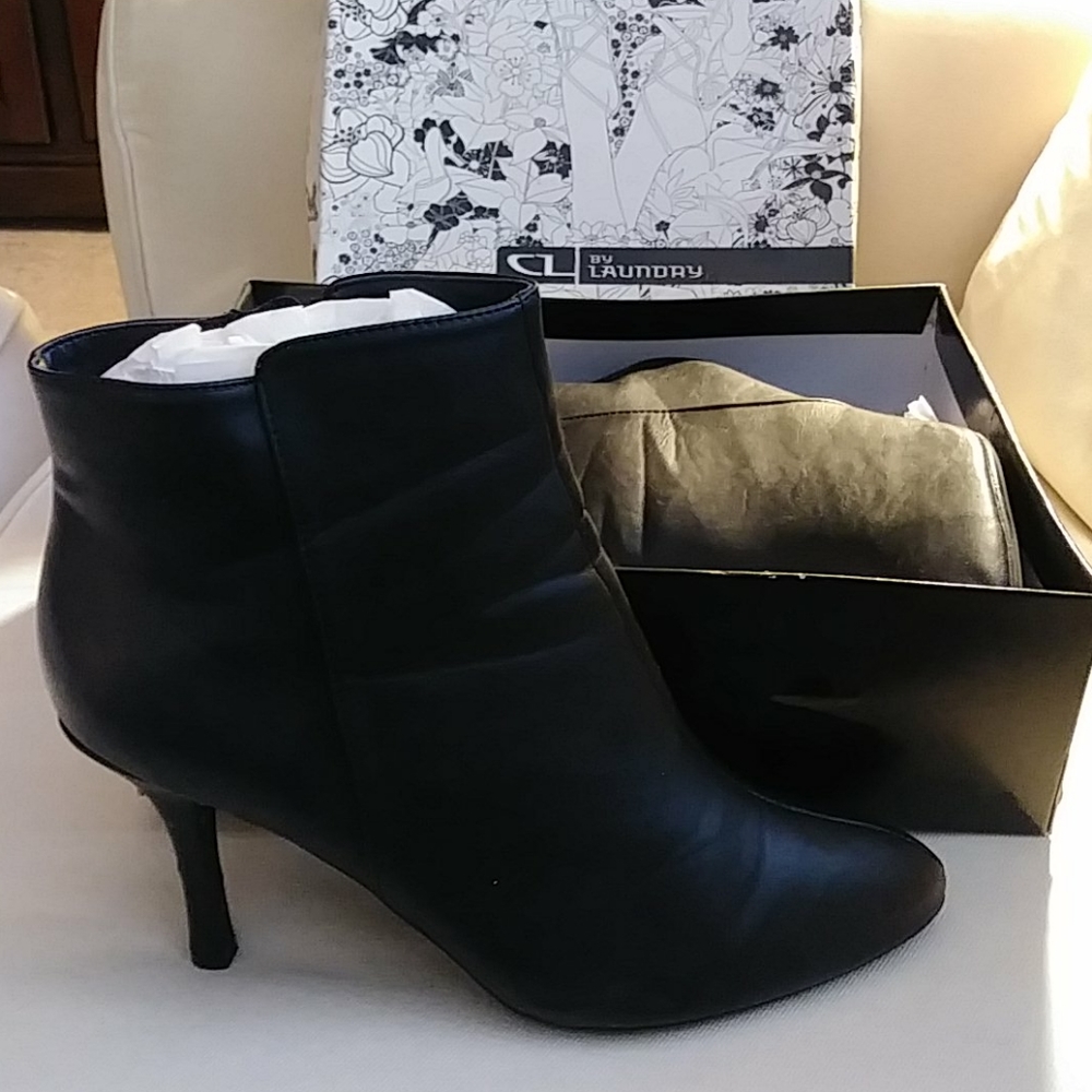 Black Boots